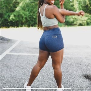 Power High Rise Fleo Shorts